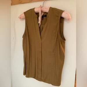 Banana Republic V-Neck Tank Blouse XS
